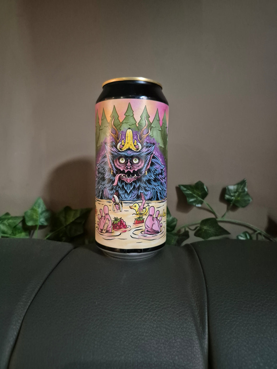 Vault City - Fruits Of The Forest White Chocolate Banana Crumble 7.5%